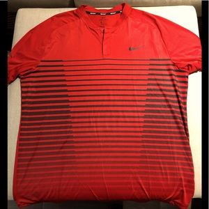 Nike golf t shirt xl